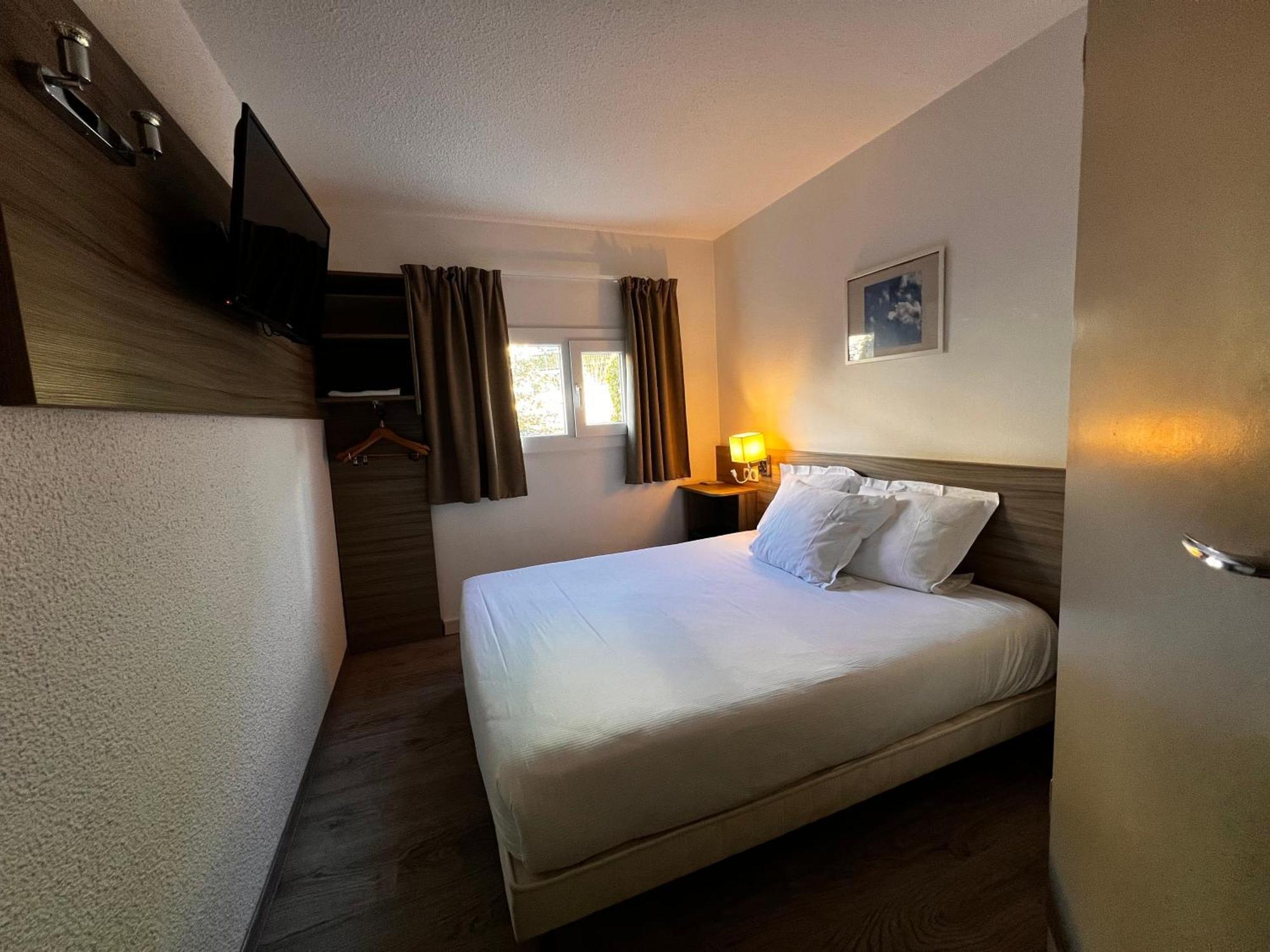 Contact Hotel Marseille Aubagne La Penne-sur-Huveaune Luaran gambar